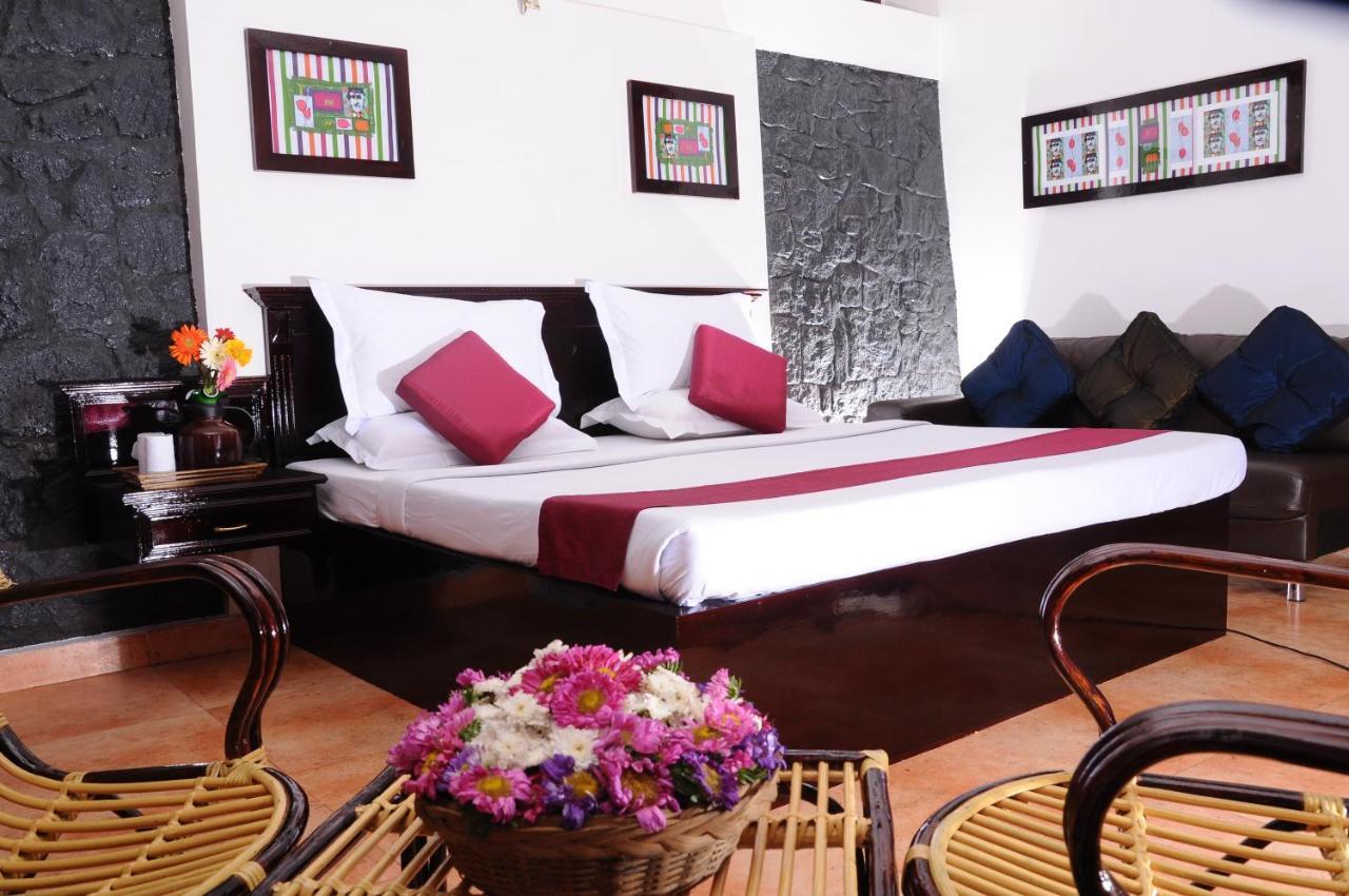 Punarjani Ayurvedic Resorts Ramakkalmedu Exterior foto